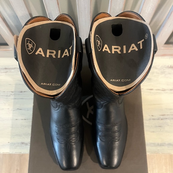 Ariat Bench Made- Black Bison Leather Boots - Picture 8 of 10
